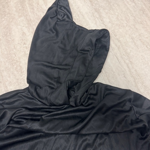 Grim Reaper Halloween costume robe and mask - Picture 11 of 13